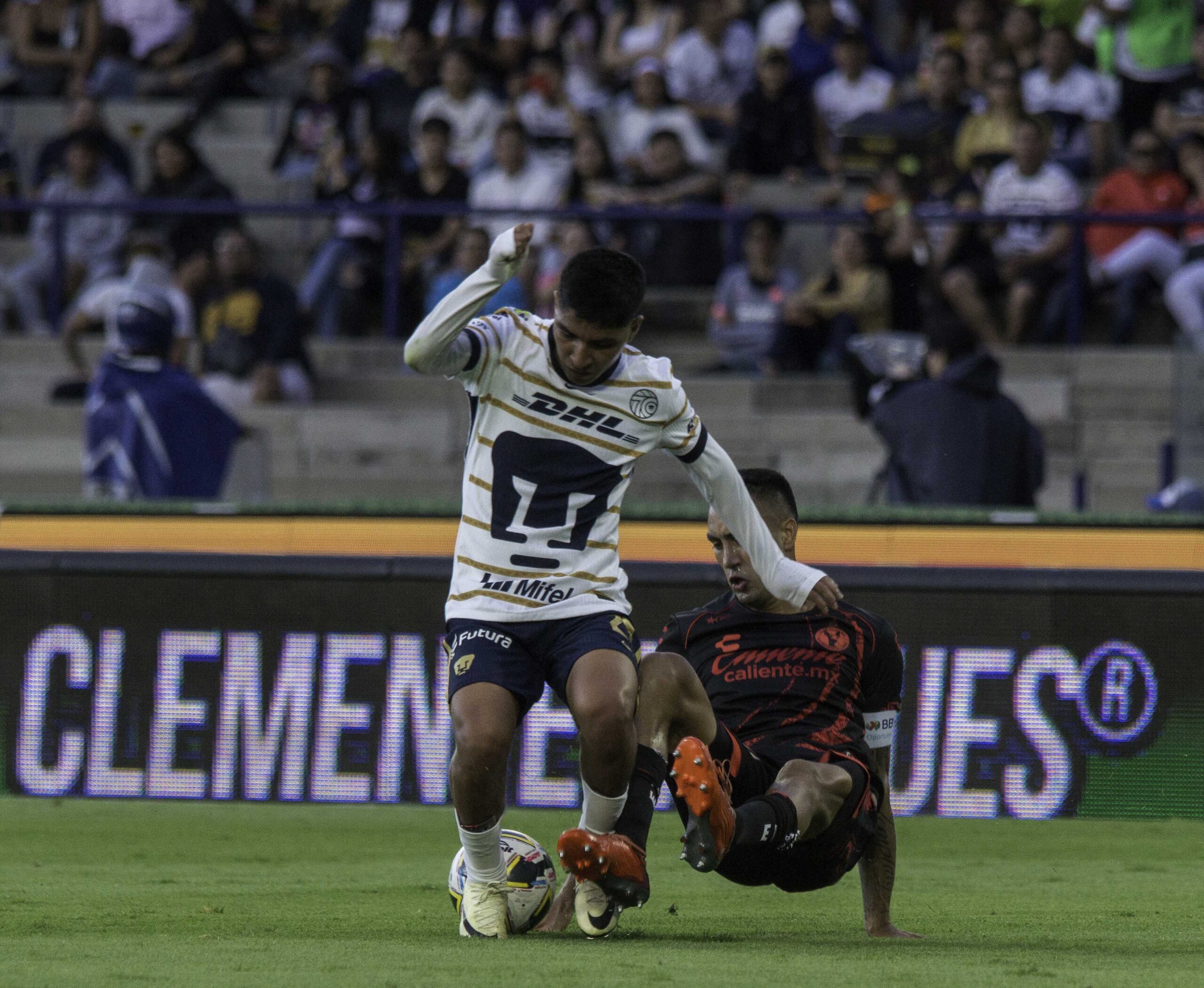 Pumas hila su segunda victoria, luego de ganarle 1-0 a los Xolos en el Olímpico Universitario.