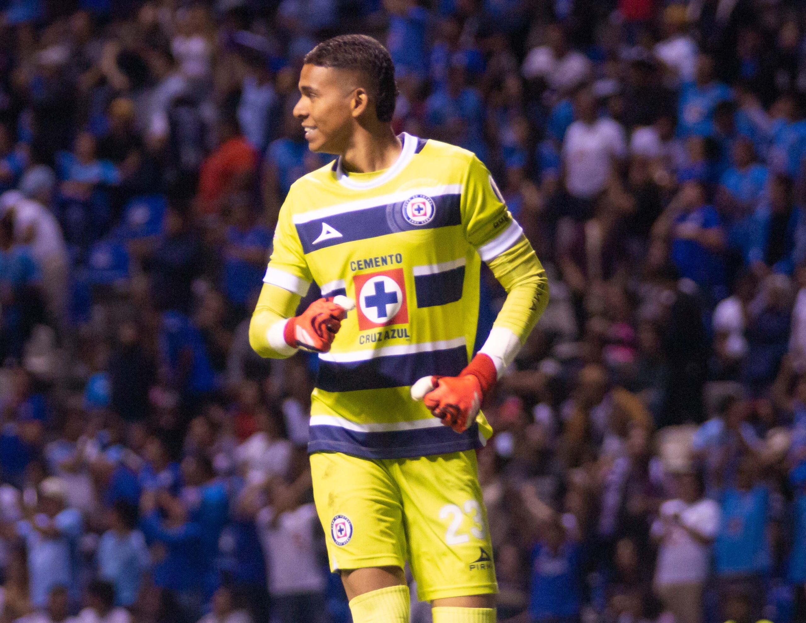 Cruz Azul ganó en un partido de mucha intensidad